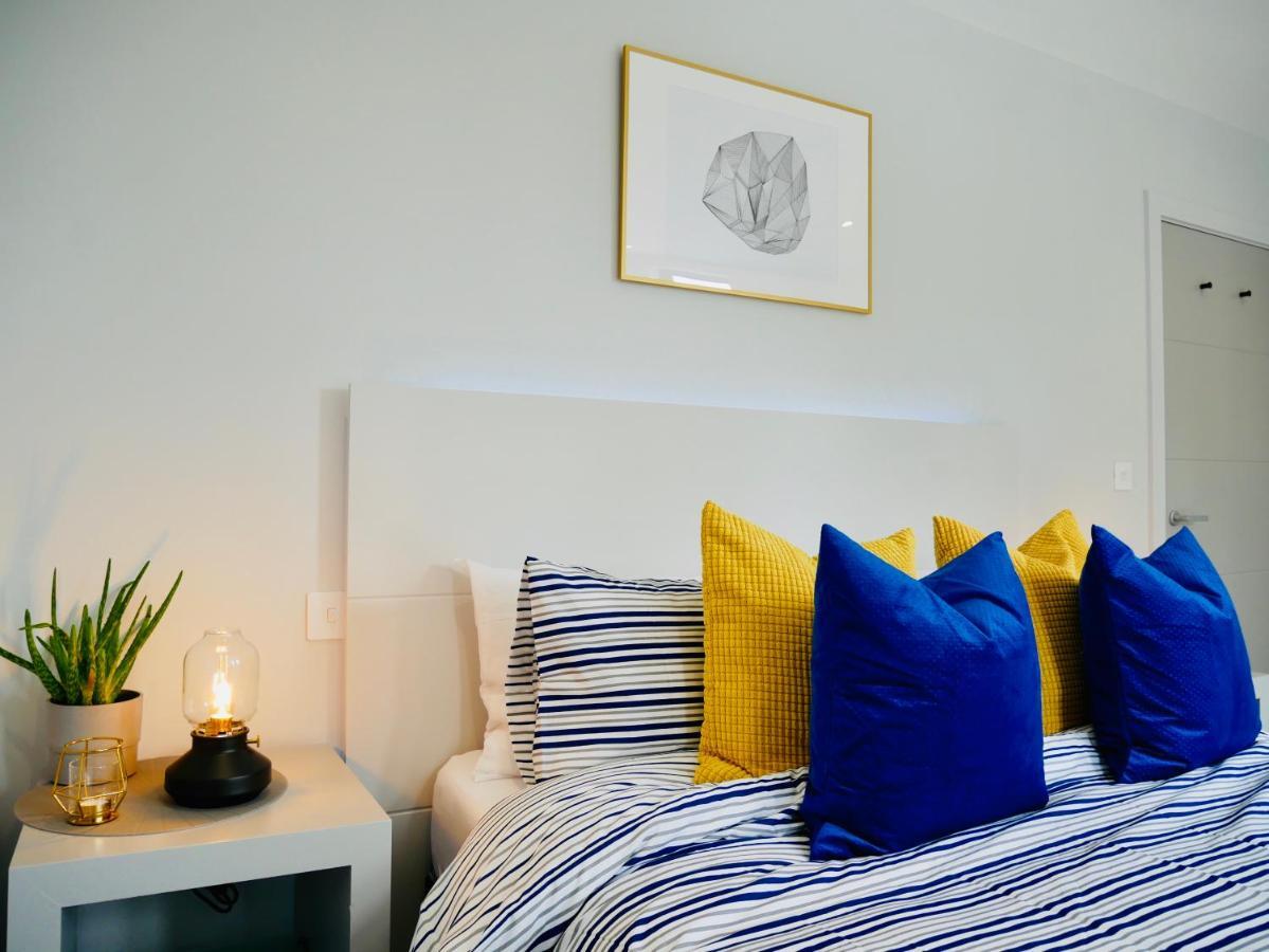 Beautiful Alumpointe Apartment - 400M To The Beach 본머스 외부 사진